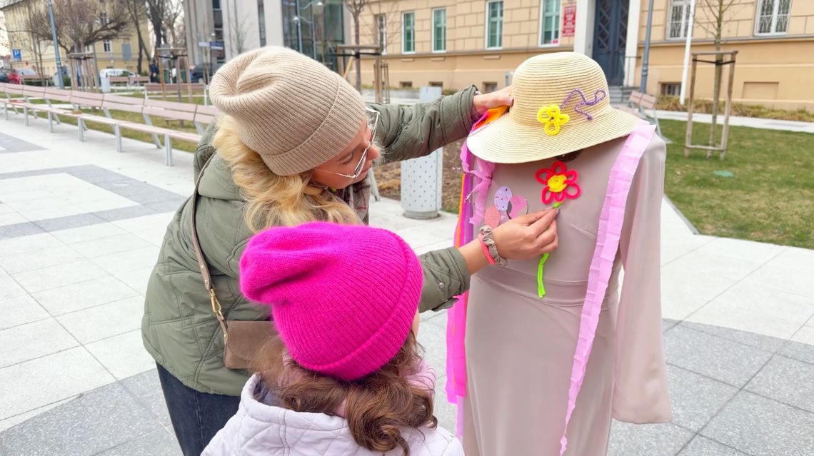 Wiosenne spotkanie z ZOK-iem na Placu Słowiańskim