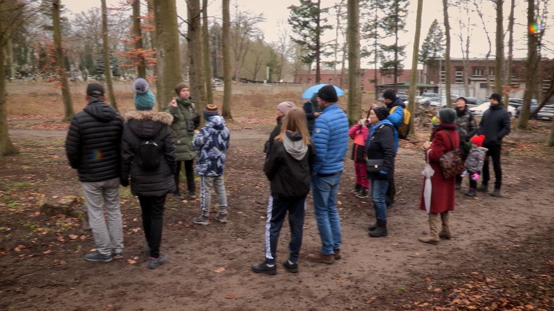 Z Dziuplą po parku - "Dziki Spacer"