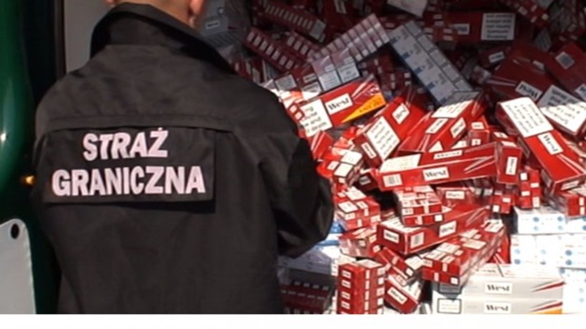 Złapany w drodze... 1000 sztang papierosów Złapany w drodze... 1000 sztang papierosów